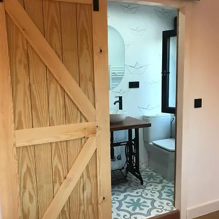 Casa El Acebal * 라네스